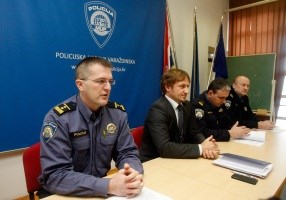 Slika PU_V/vijesti/2014/01/30a/policijaprojekt.jpg