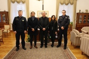 Slika PU_V/vijesti/2016/biskup/IMG_3255.JPG