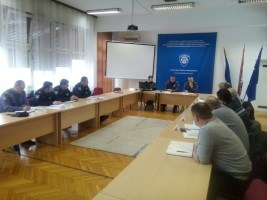 Slika PU_V/vijesti/2017/lovci/1sl.JPG