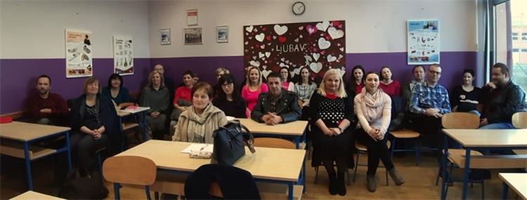 Slika PU_V/vijesti/2019/nasiljeinternet/nasiljeinternet.jpg