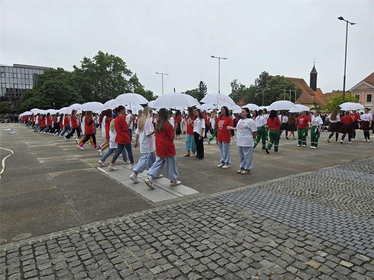 Slika PU_V/vijesti/2025/Quadrilla//IMG-d5974a42d8e2ac544fdc9ad064345058-V.jpg